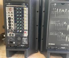 Yamaha StagePas 500 · Amplificador doble de 250 vatios