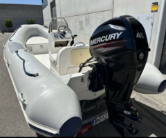 Embarcación neumática Mercury 40hp