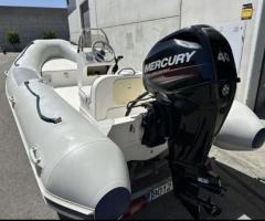 Embarcación neumática Mercury 40hp