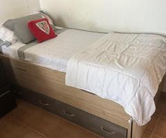 Cama nido 90x190 cm con 2 cajones – casi nueva, alta calidad (costó 1000€)