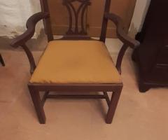 Sillas de madera antiguas