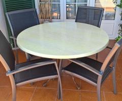 Mesa y sillas terraza/jardín