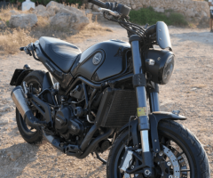 Moto Benelli Leoncino