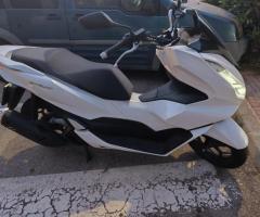 Se vende moto pzx 125