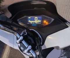 Se vende moto pzx 125