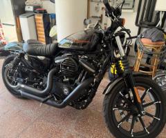 Harley Davidson IRON 883