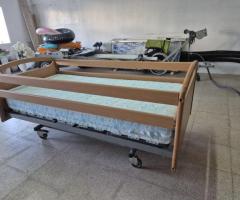 CAMA GERIÁTRICA ARTICULADA CASI NUEVA CON COLCHÓN