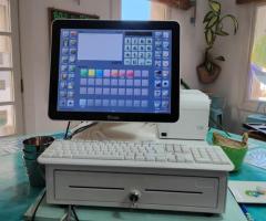 Se vende equipamiento completo de bar/cafetería